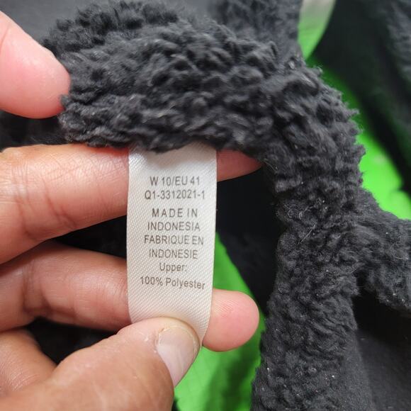 OOFOS OCOOZIE MULE SHOES, SIZE W10 - Picture 7 of 7